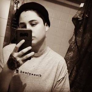 Meet your Posher, Adriane